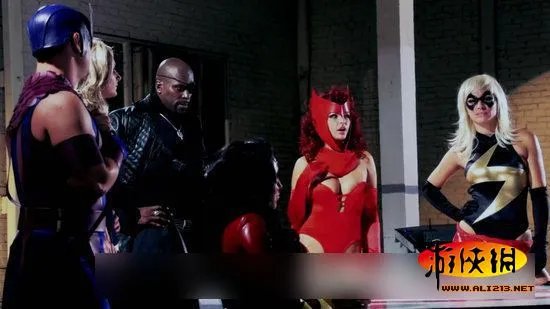 以假乱真！《复仇者联盟》成人版电影发售