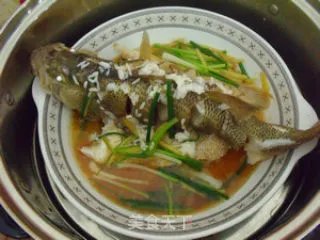 清蒸鲈鱼