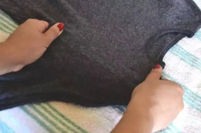 衣服缩水了怎么办？3个小妙招教你迅速还原！