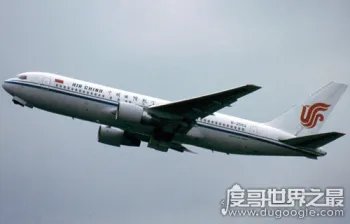 中国国际航空129号班机空难 导致这次空难的具体原因