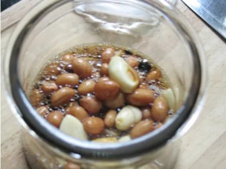 醋泡花生米怎么做,醋泡花生米的正确做法