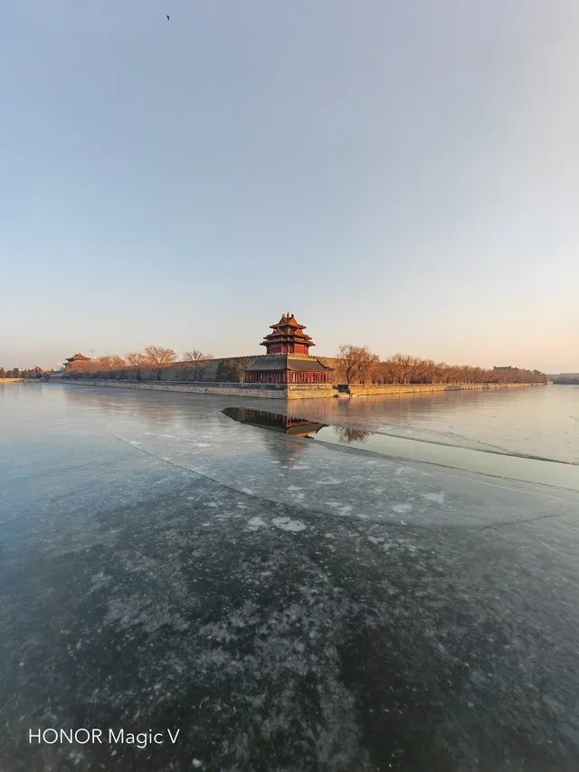 【有料评测】荣耀Magic V评测：也许是第一款能让你