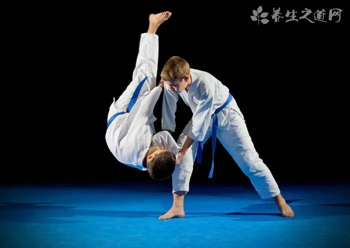 20个方法练眼神_练武术如何练习眼法