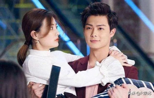 张铭恩真很爱徐璐吗？