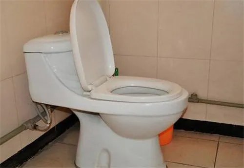马桶盖安装的方法有哪些