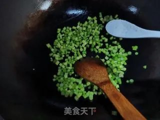蒜苗炒牛肉