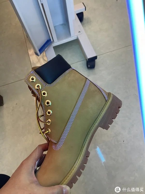 添柏岚10061大黄靴开箱上脚评测