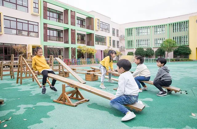 跷跷板是什么 跷跷板的玩法技巧
