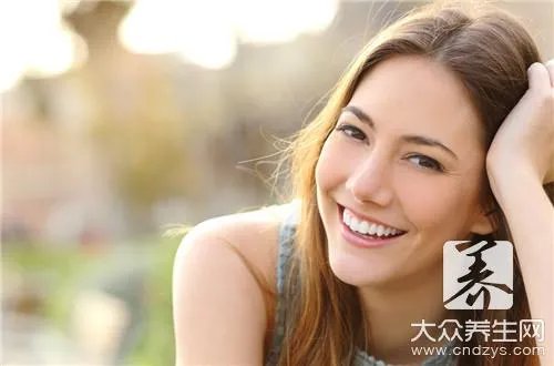 女人额头高怎么办