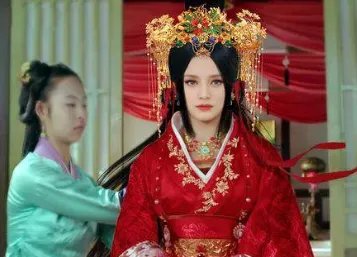 慕容冲与苻坚之间有什么恩怨?慕容冲是如何称帝的?