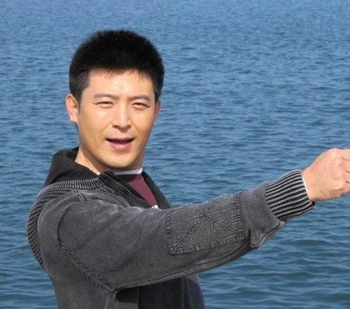 孙涛老婆李莉是谁 李莉是做什么的呢