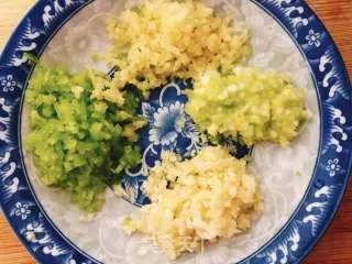 炒凉粉