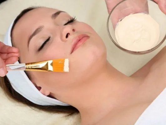 角质层薄用什么护肤品