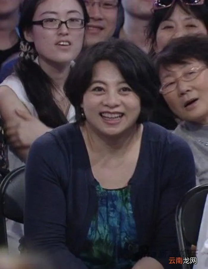 作家六六容忍丈夫出轨5年 六六现任丈夫秀才简介