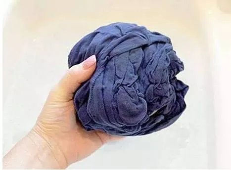 衣服缩水了怎么办？3个小妙招教你迅速还原！