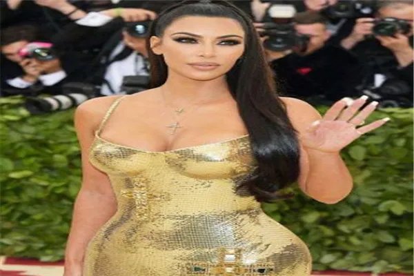 世界十大最漂亮的大胸美女 第七又称性感小猫,看后别喷鼻血