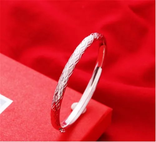 s925是什么意思 如何鉴别s925纯银方式