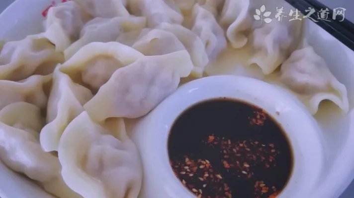 健康饮食金字塔是怎样的