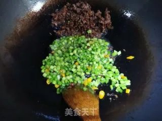 蒜苗炒牛肉