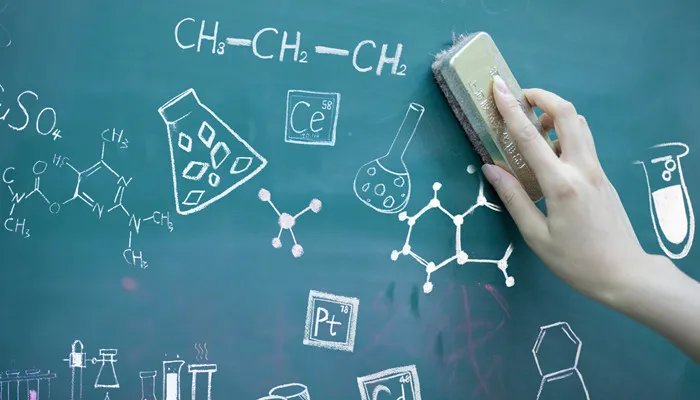 生石灰加水生成什么 生石灰加水会产生