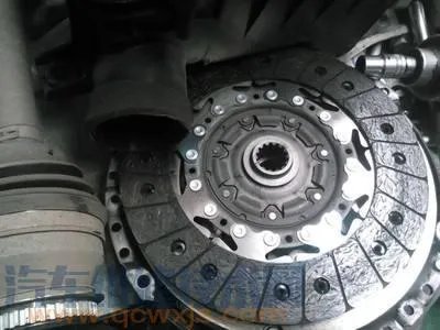 最全最准确汽车保养周期表(附对照表)