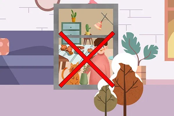 打雷可以在室内玩手机吗