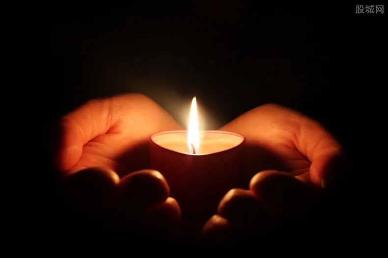 蓝洁瑛怎么走的?为什么变疯的真正原因引关注