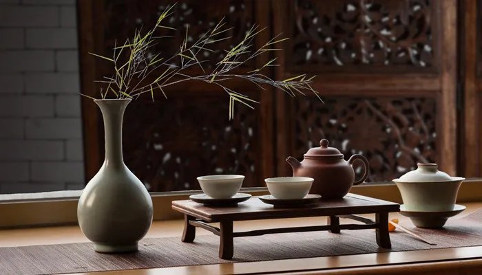 华灯初上夜未央的下一句是什么 华灯初上夜未央是指什么意思