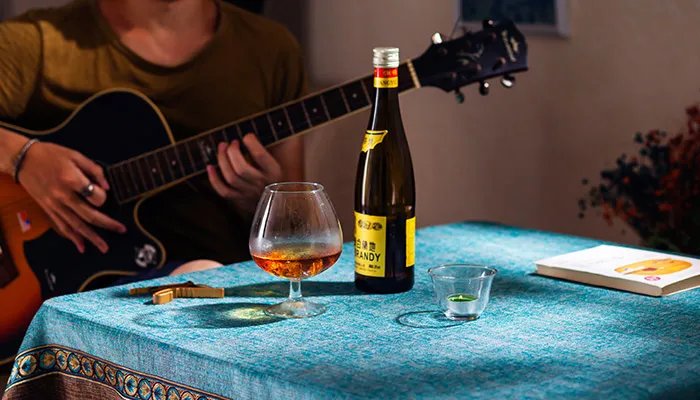 一个人的夜我的心应该放在哪里是什么歌