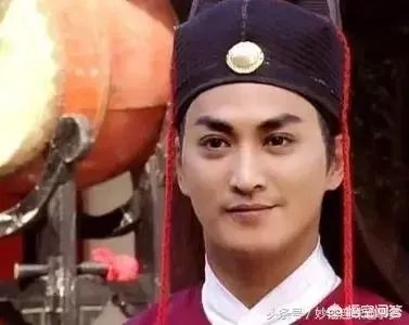 何家劲一生中演过多少部电视剧？