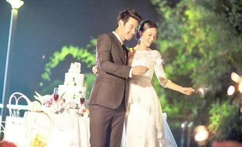 婚纱摄影套餐内容包括哪些 选择婚纱套餐注意事项