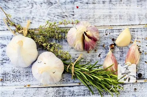 雪里红炒肉怎么做?