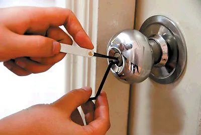 怎么开门锁 开门锁的方法步骤