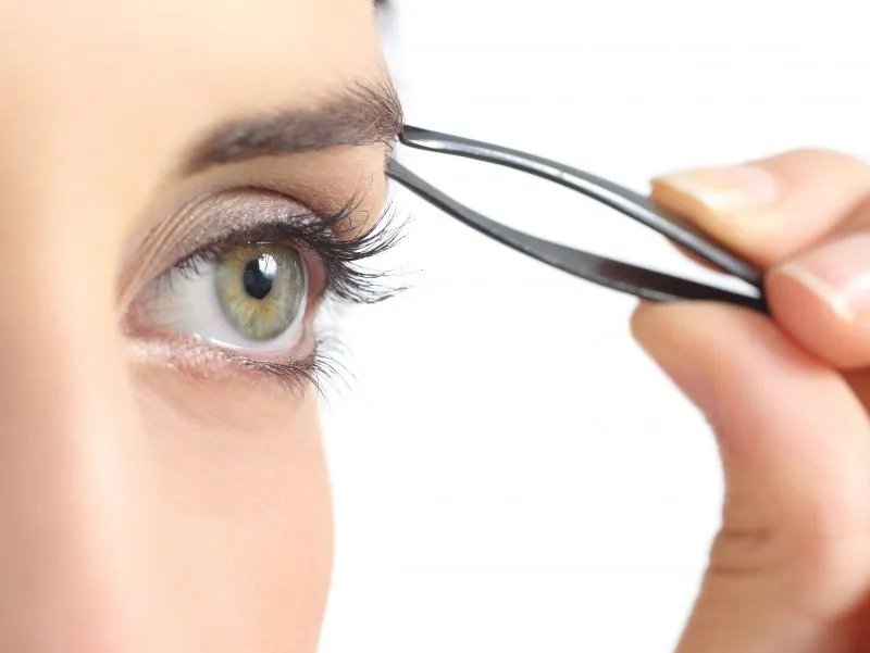 眼底血管硬化的症状有哪些