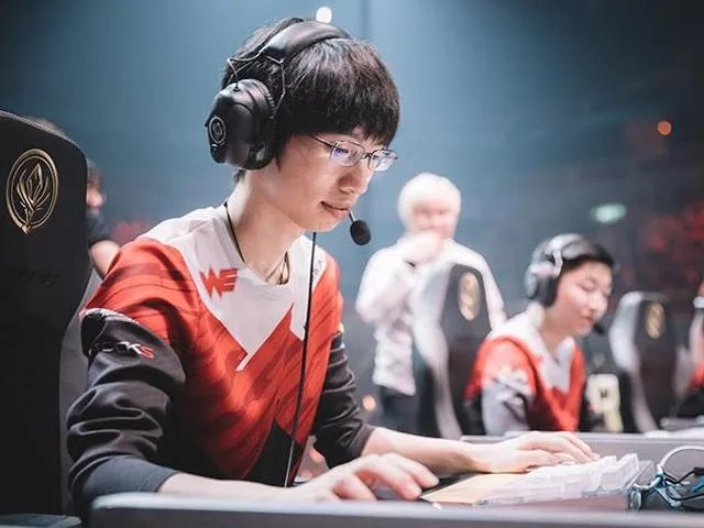 2017年英雄联盟LPL赛区的全明星阵容是哪些？