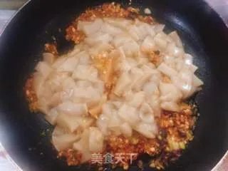 炒凉粉