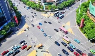 秩序井然的意思