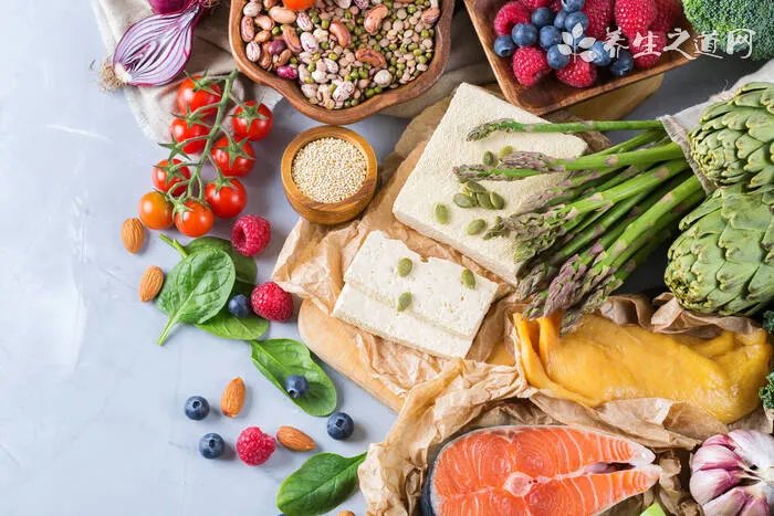 高效液相色谱法同时测定脑血栓片中丹参素、原儿茶醛、芍药苷、阿魏酸和丹酚酸B的含量