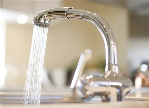 厨房水龙头漏水怎么处理