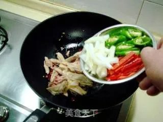 千年历史名菜“东安子鸡”