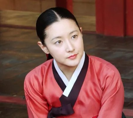 李英爱三级片片段曝光 《情陷撒哈拉》与男主赤身缠绵