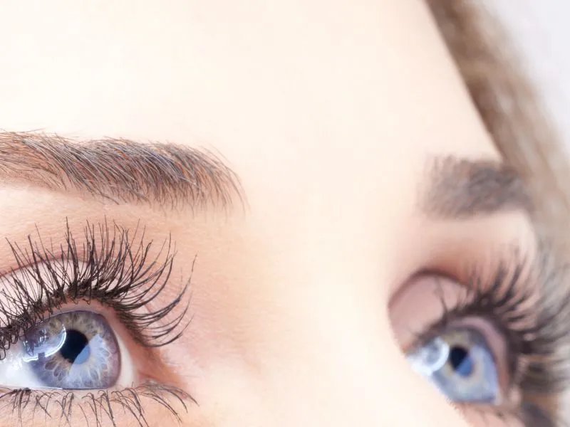 如何消除川字纹