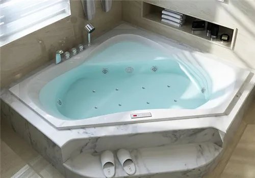 浴缸高度是多少