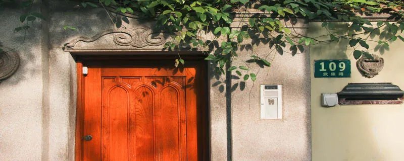 遇到陌生人敲门怎么办