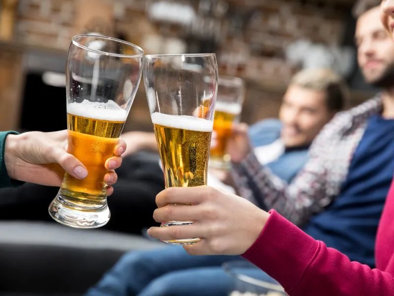 啤酒可以洗头发吗