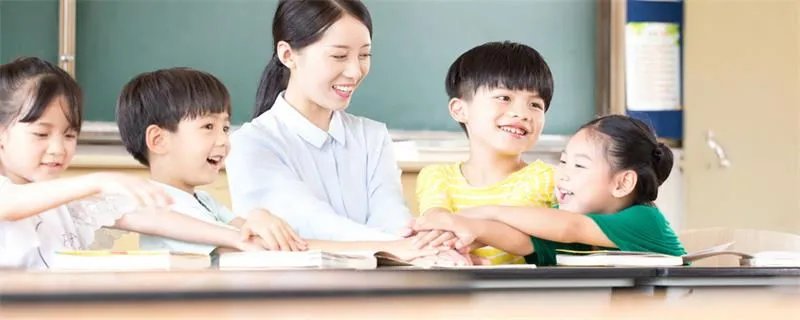 锃亮的反义词是什么？  锃亮的近义词是什么？