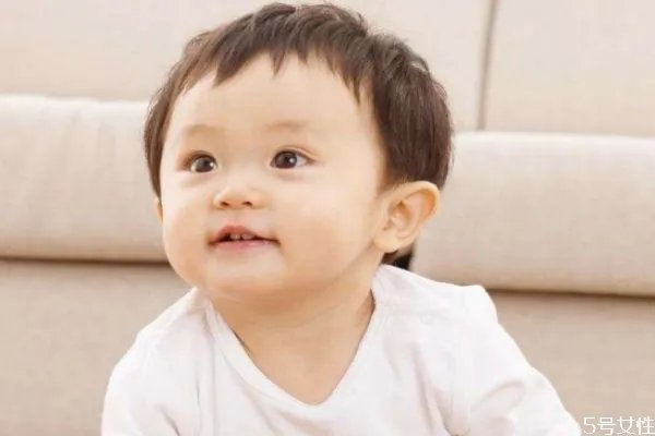 男生名字帅气冷漠 好听的男生名字