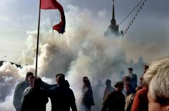 捷克斯洛伐克为什么会解体?捷克斯洛伐克的原因有三