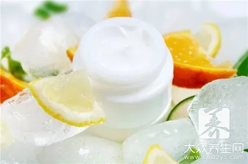 修护霜是什么时候涂的?