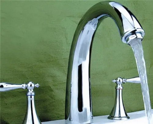 厨房水龙头漏水怎么处理